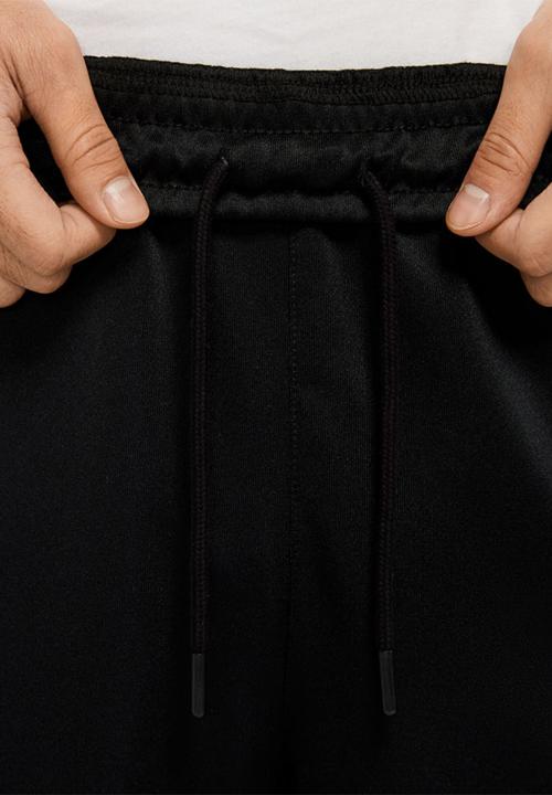 Nike - Nsw swoosh shorts - black