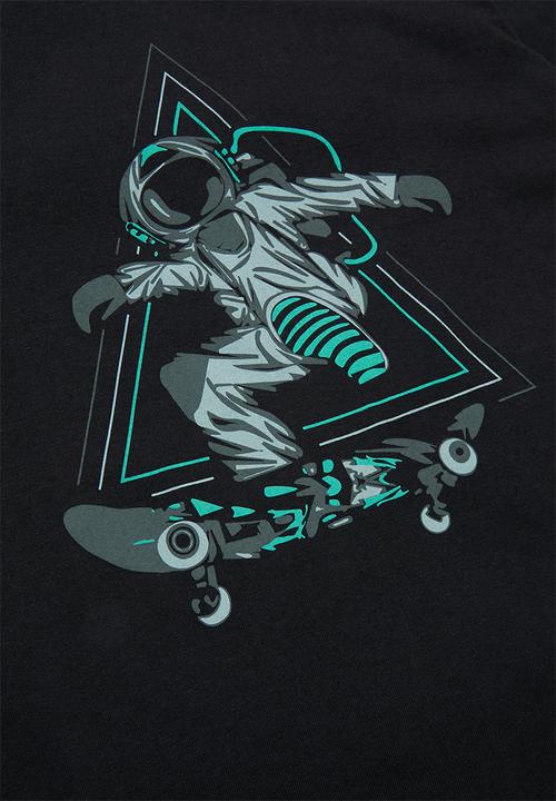 Rebel Republic - Boys styled short sleeve T-shirt - black