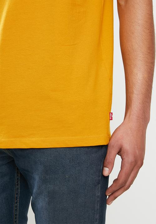 Levi’s® - Housemark graphic tee - golden yellow