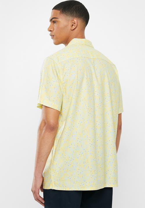 Levi’s® - Short sleeve classic camper caxixi dusky citron