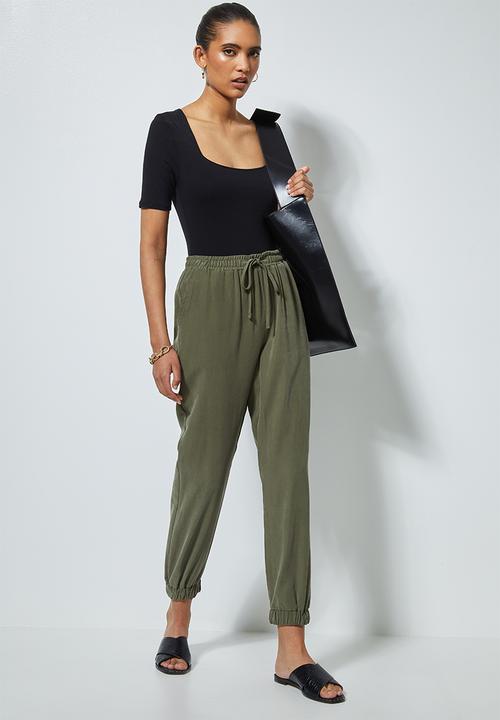 Superbalist - Premium jogger with elasticated cuff - olive
