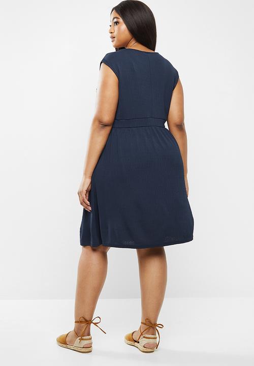Vero Moda - Lina above knee dress curve - navy