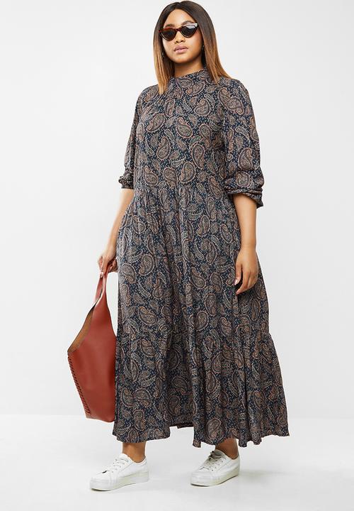 edit Plus - Long sleeve tiered maxi floral dress - navy & orange 