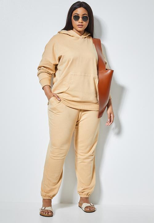 Superbalist - Plus track pants - toffee