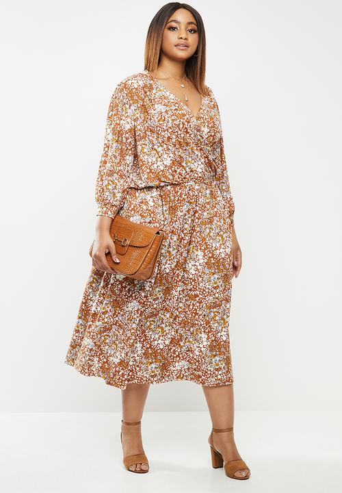 edit Plus - Balloon sleeve wrap tier dress - rust