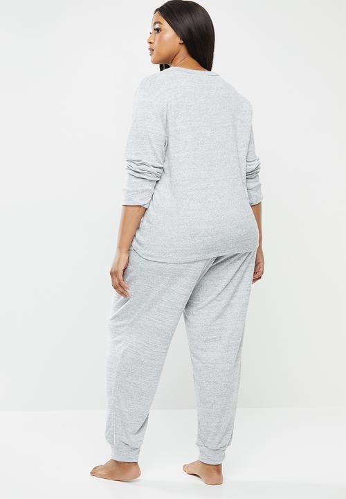 Superbalist - Plus soft feel sleep set - grey