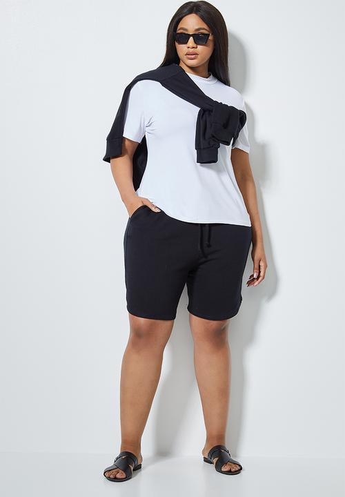Superbalist - Longer length track shorts - black