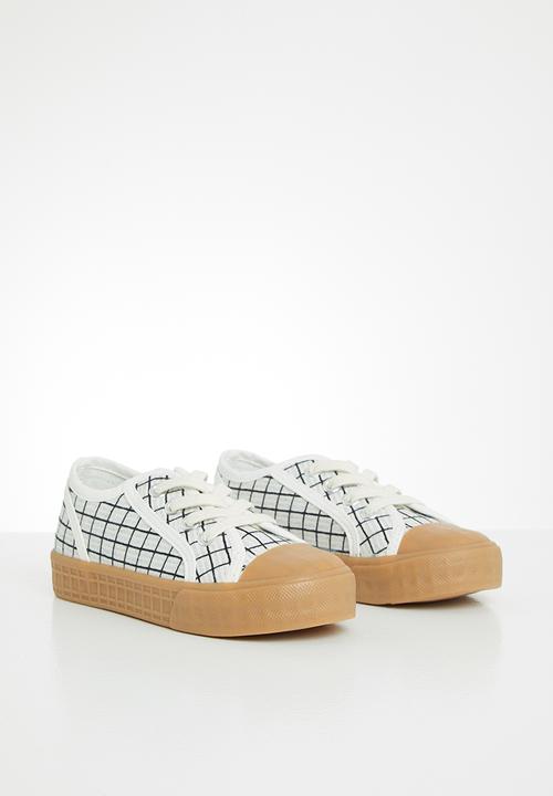 Pop Candy - Check printed sneaker - white & black 