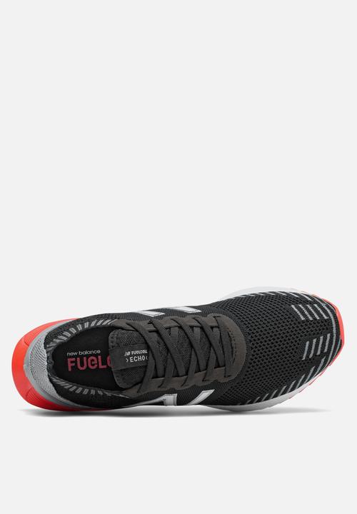 New Balance  - Fuelcell echo - black/flame