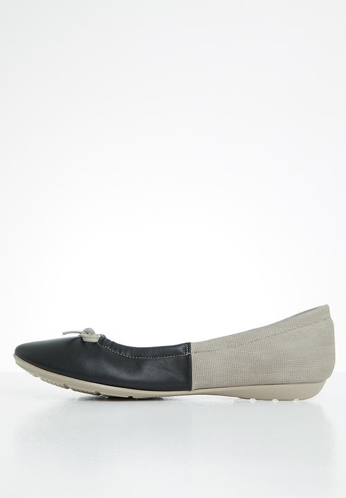 Butterfly Feet - Juvial pump - taupe & black 