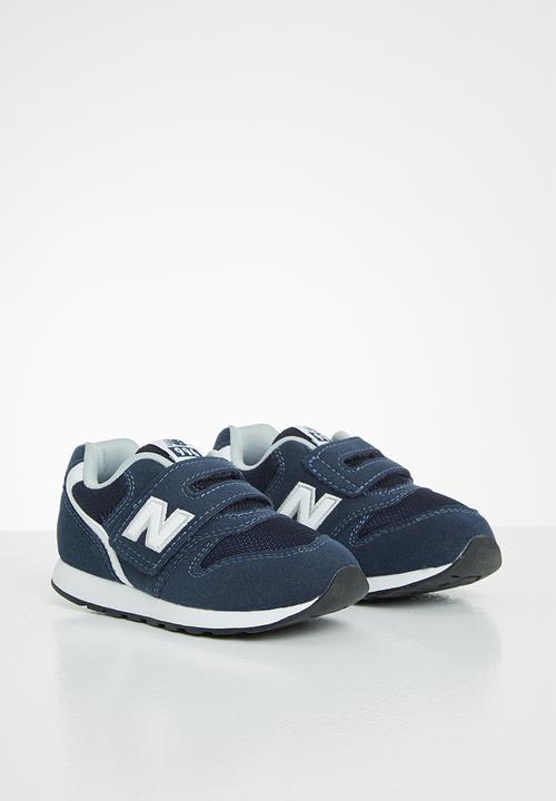 New Balance  - Infant iz996 v2 sneaker - navy
