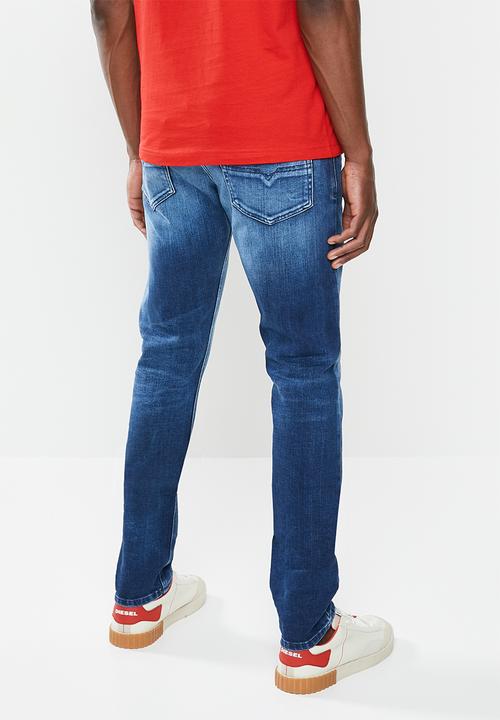 Diesel  - Tepphar slim fit carrot leg jeans - blue