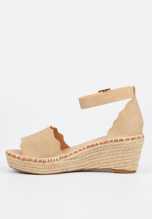 Miss Black - Jayda wedge - neutral