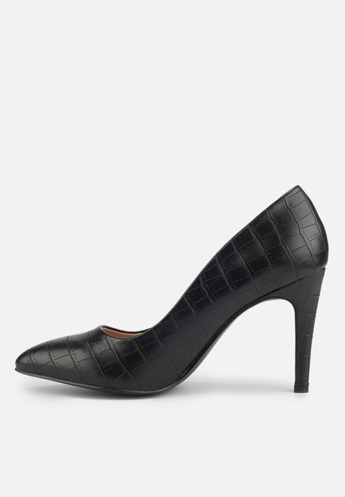 Miss Black - Freckle court - black