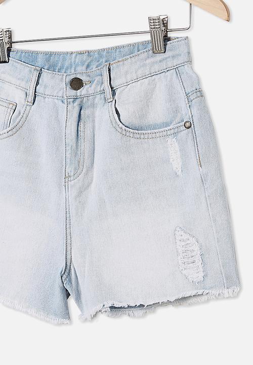 Free by Cotton On - Sully denim shorts - bleach wash rips