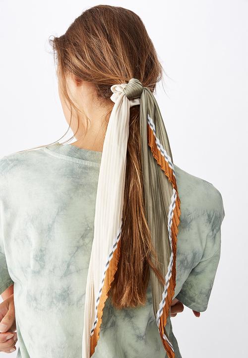 Rubi - New York convertible scrunchie - khaki & cream