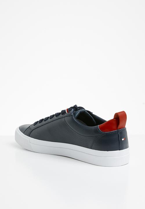 Tommy Hilfiger - Flag detail leather sneaker - navy 
