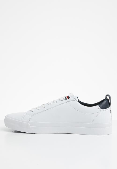 Tommy Hilfiger - Flag detail leather sneaker - white