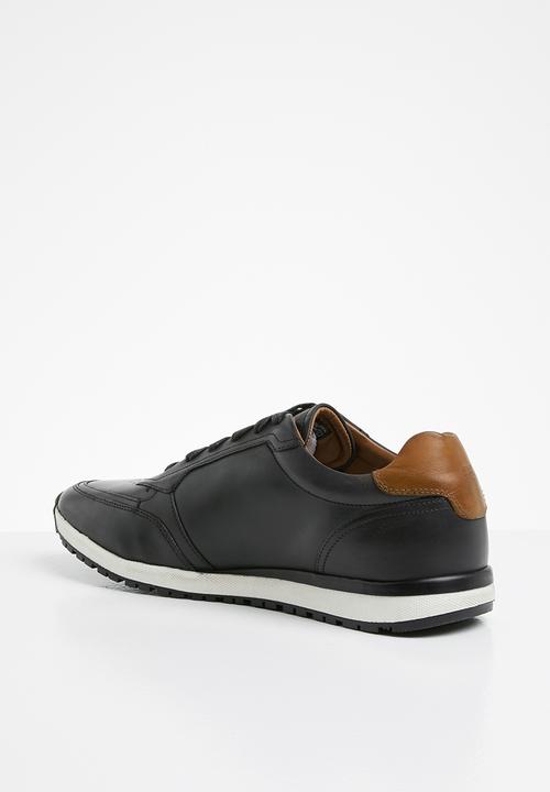 Tommy Hilfiger - Premium leather runner - black
