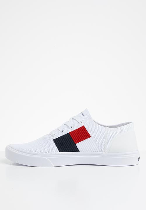 Tommy Hilfiger - Lightweight knit flag sneaker - white