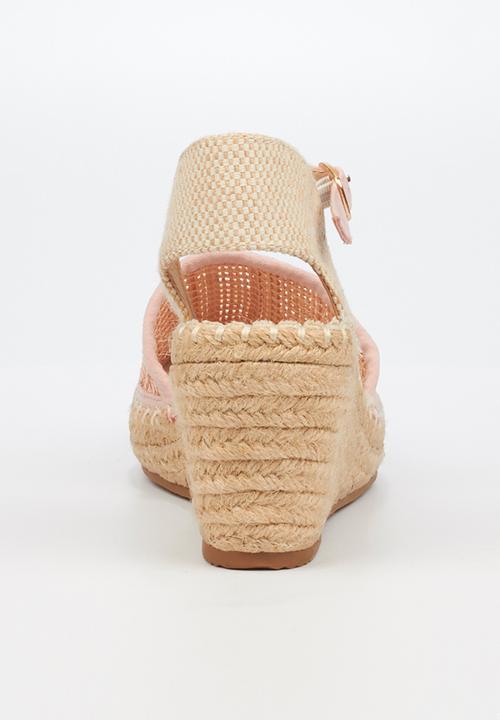 Butterfly Feet - Virgo wedge - pink