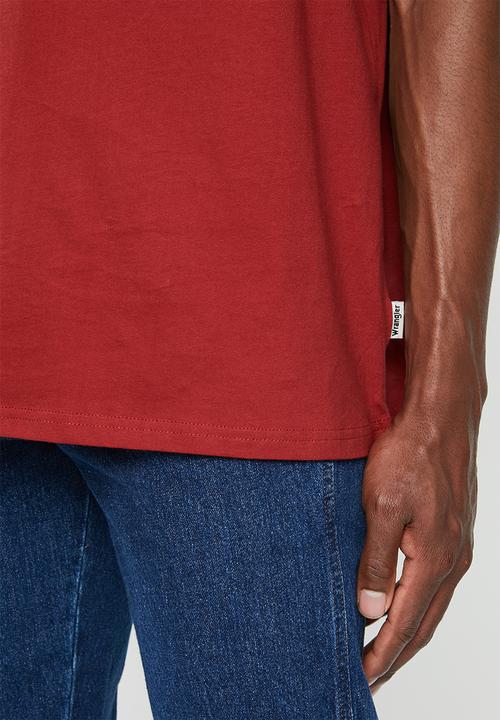 Wrangler - Rectangle logo tee - red dahila