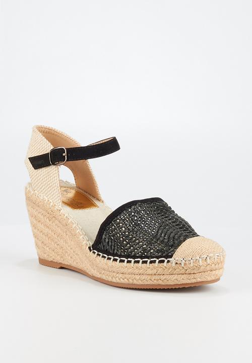 Butterfly Feet - Virgo wedge - black