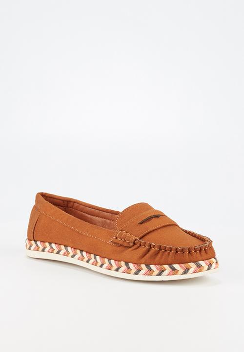 Butterfly Feet - Praise loafer - brown