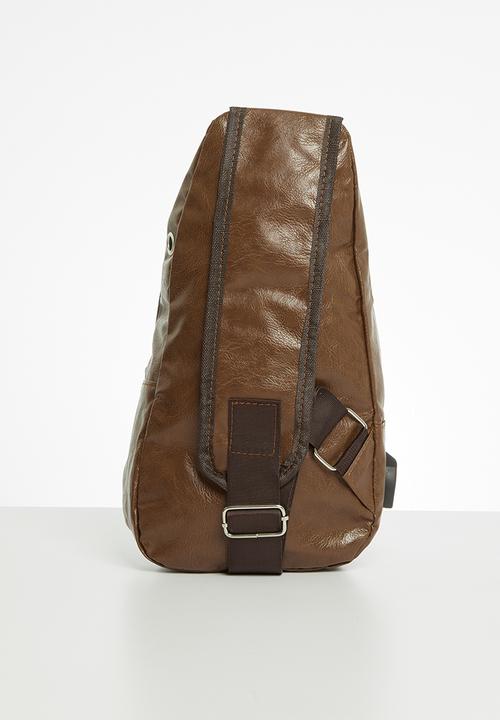Rebel Republic - Boys zip detail moonbag - brown