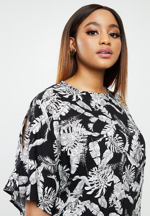 edit Plus - Cold shoulder shift dress - black & white