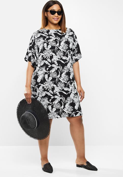 edit Plus - Cold shoulder shift dress - black & white