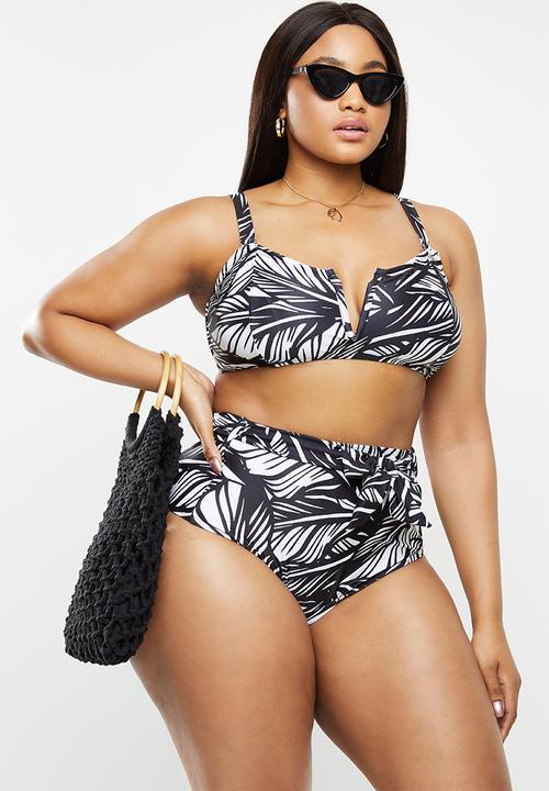 Vero Moda - Lucia high waist swim bottoms curve - black