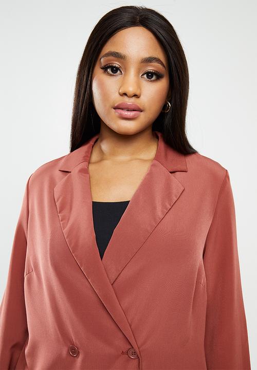Vero Moda - Plus Lia long blazer - rust 