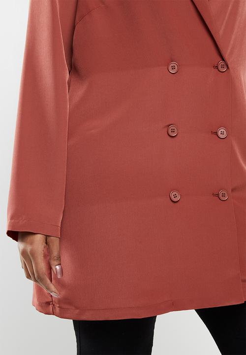 Vero Moda - Plus Lia long blazer - rust 