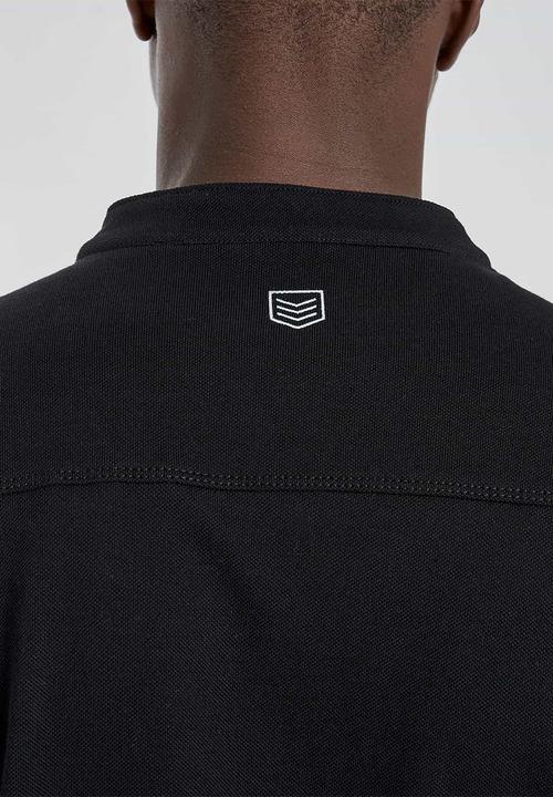 S.P.C.C - Kent signature button through knit shirt - black