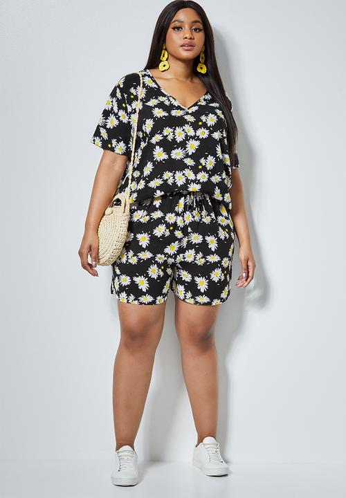 Superbalist - High waist shorts - black