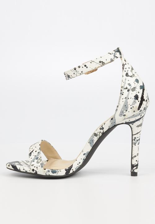 Miss Black - Banksy heel - multi 