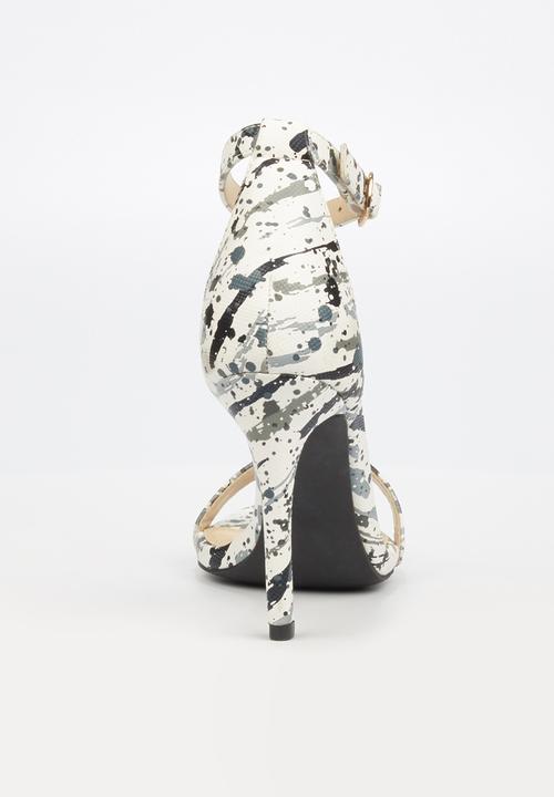 Miss Black - Banksy heel - multi 