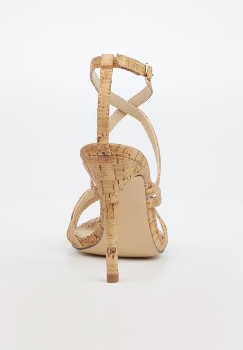 Miss Black - Echo heel - beige