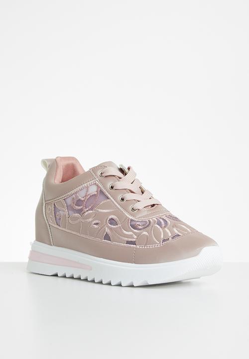 Footwork - Laser cut floral sneaker - blush pink