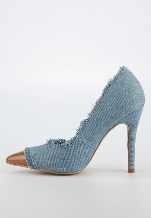 Miss Black - Nuclear court - blue