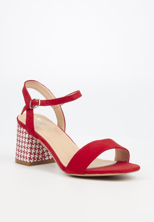 Butterfly Feet - Nicolsen heel - red