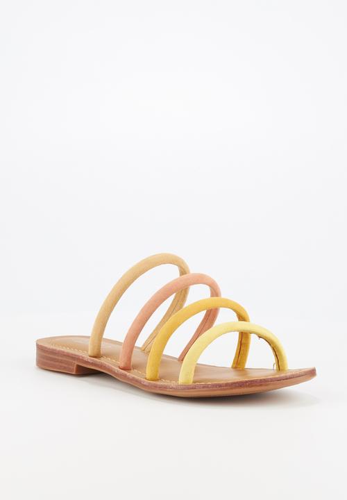 Miss Black - Sicily sandal - yellow