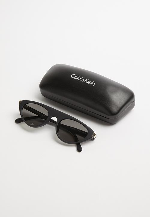 Calvin Klein - CK Contour Matte Black Sunglasses - Black