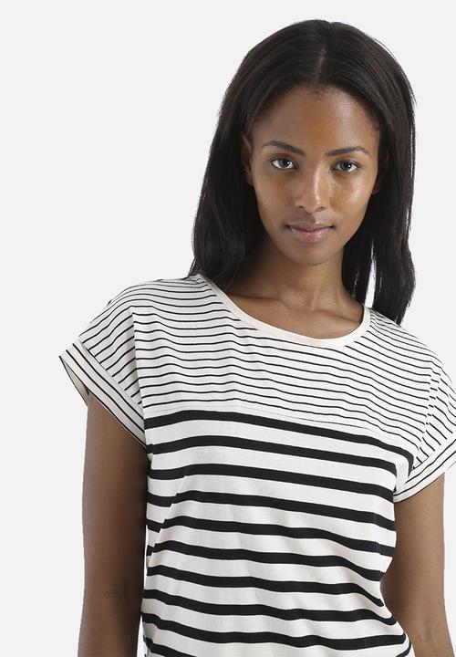Selected Femme - Scarlett Short Sleeve Tee