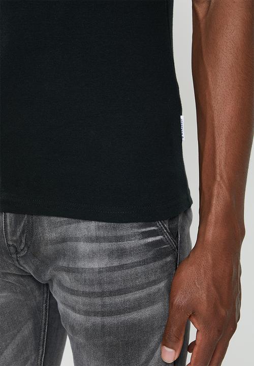 Jonathan D - Slim fit short sleeve V-neck - black