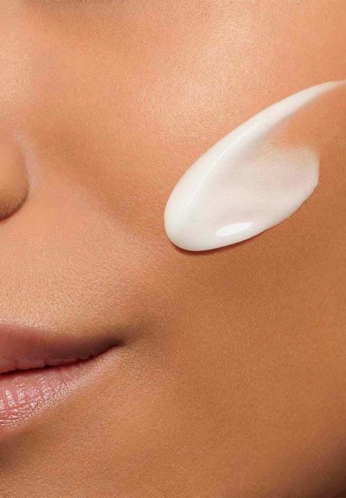 Clarins - Pore Control