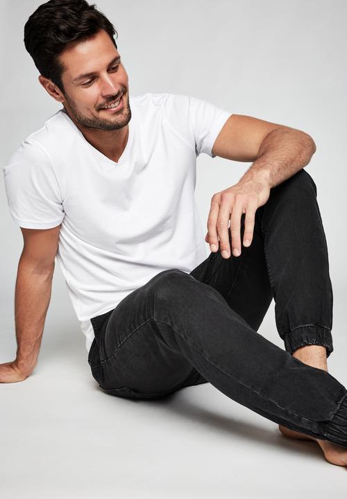 Cotton On - Slim denim jogger - black