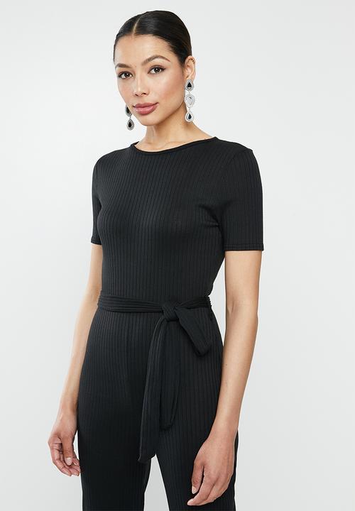 Missguided - Rib short sleeve flare leg jumpsuit - black