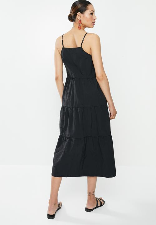 Missguided - Tiered strappy midi dress - black